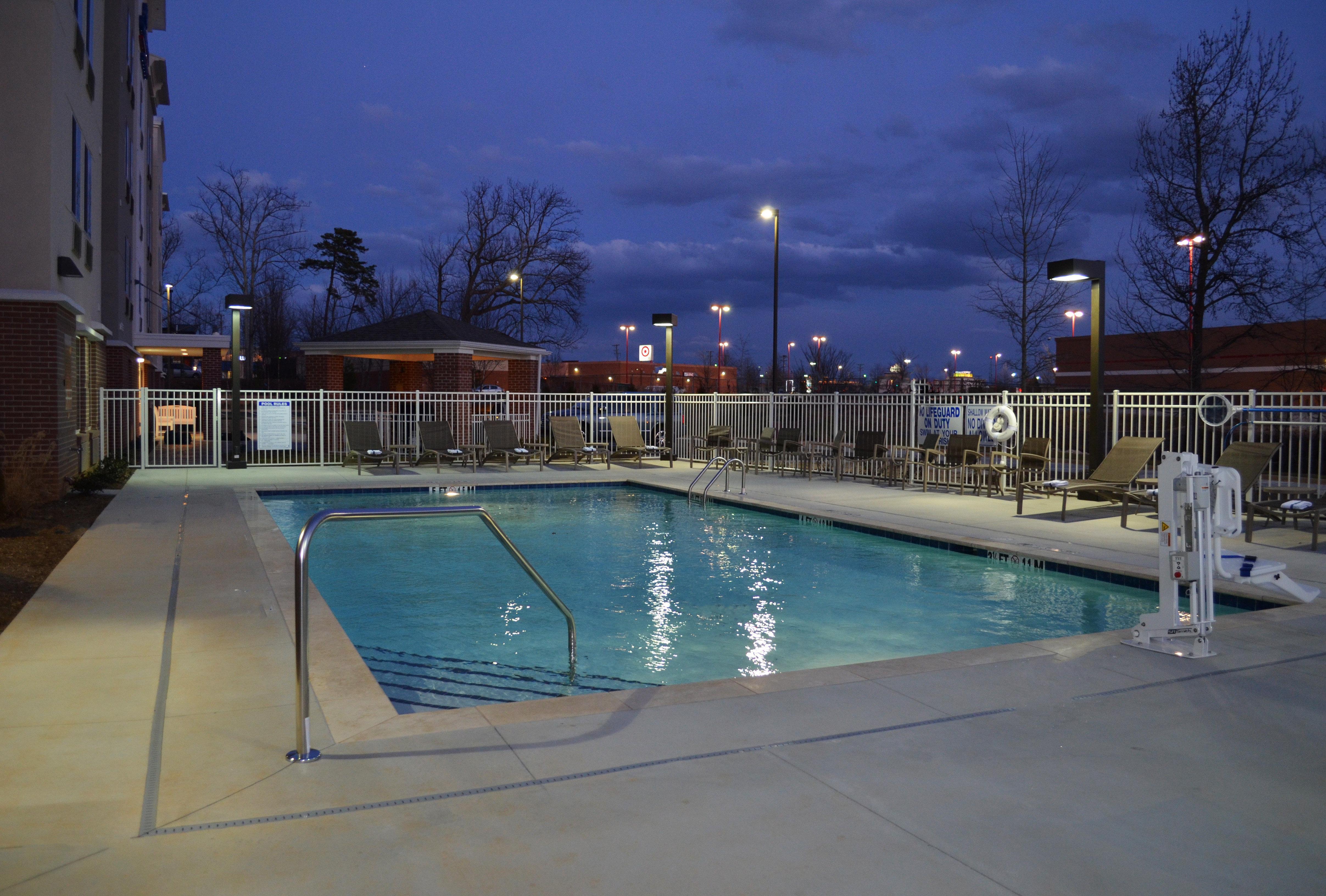 Candlewood Suites Greenville By Ihg Ngoại thất bức ảnh